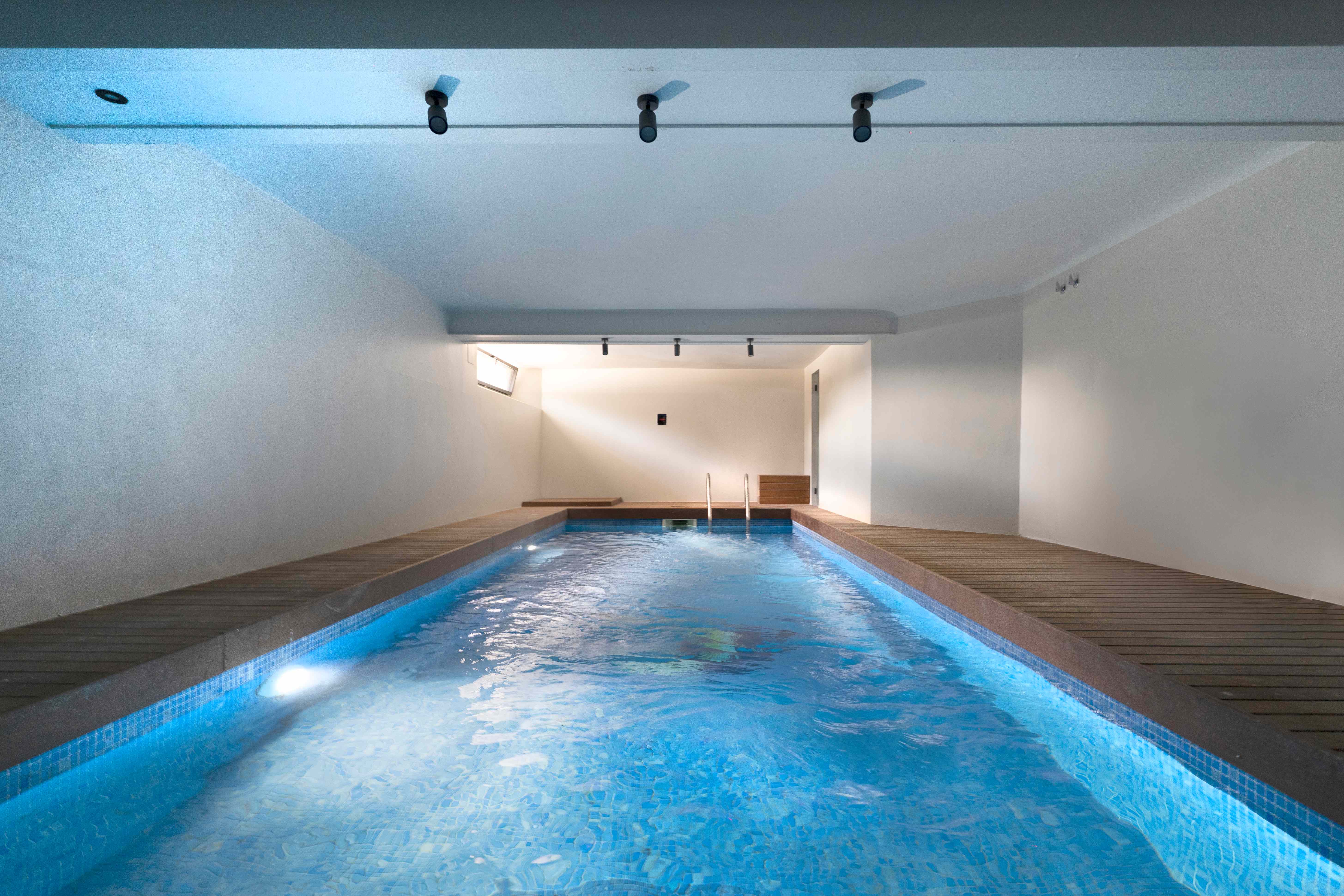 Interior moderno de vivienda Beverly Hills